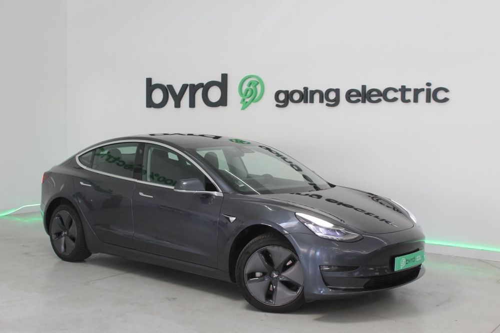 Tesla Model 3 - Photo 1