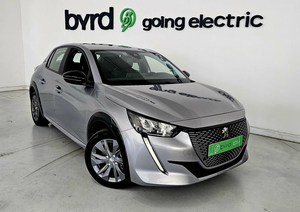 Peugeot e-208 - Photo 1