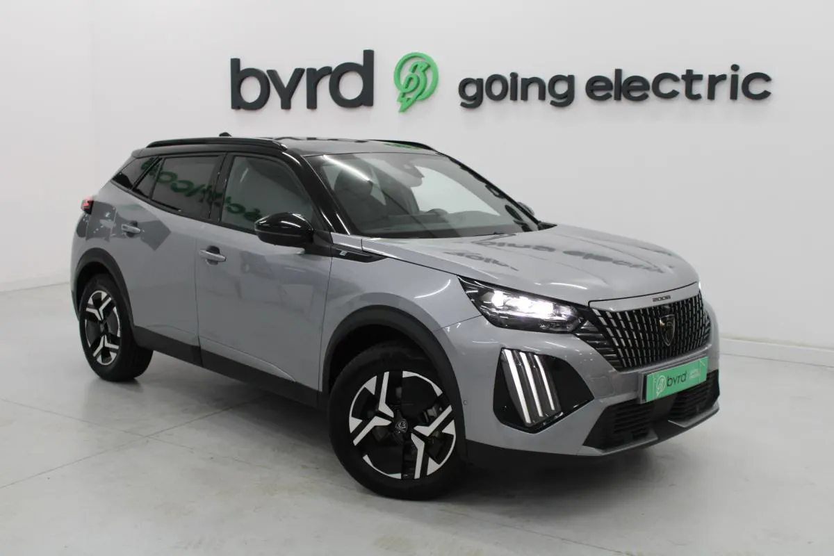 Peugeot e-2008 - Photo 1