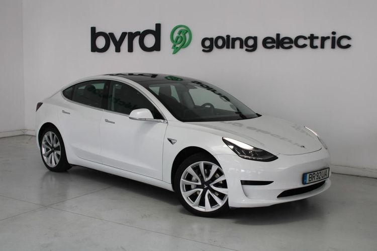 Tesla Model 3 - Photo 1