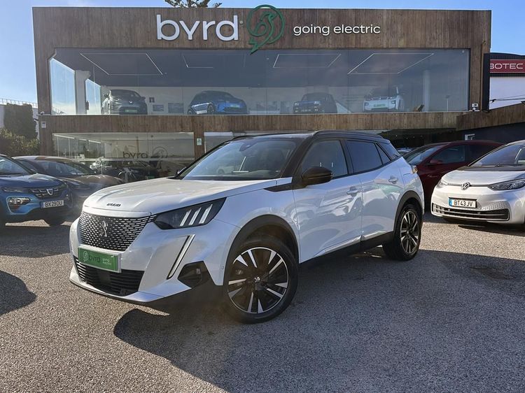 Peugeot e-2008 - Photo 1