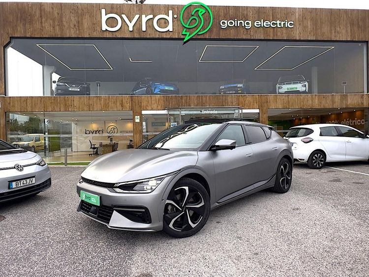 Kia EV6 - Photo 1