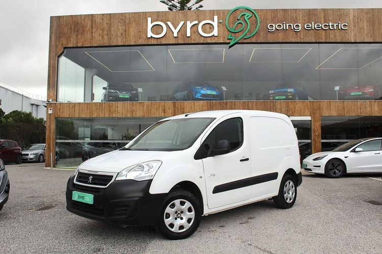 Peugeot Partner - Photo 1