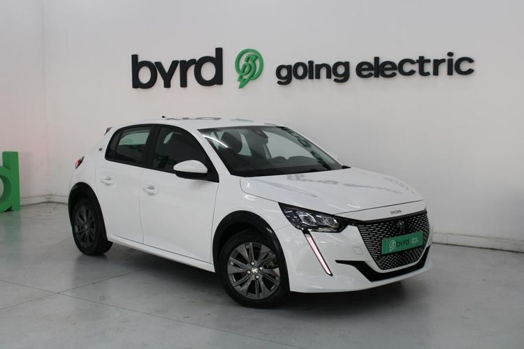 Peugeot e-208 - Photo 1