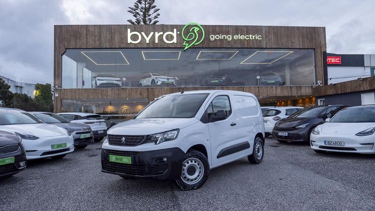 Peugeot Partner - Photo 1