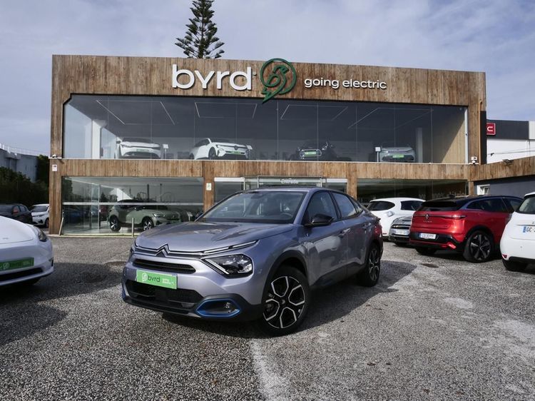 Citroen e-C4 X - Photo 1