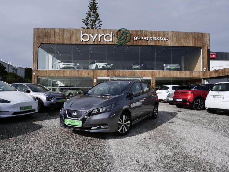 Nissan Leaf - Photo 1