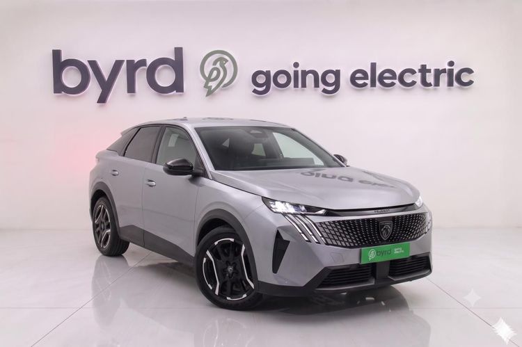 Peugeot E-3008 - Photo 1