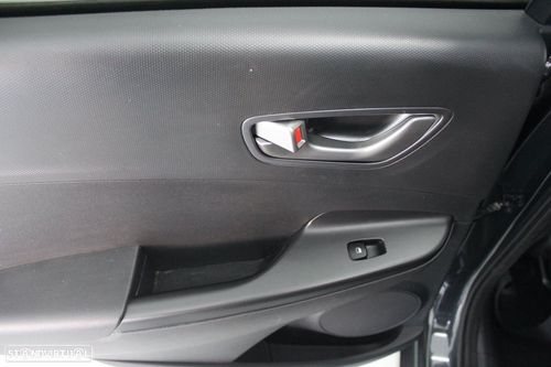 Hyundai Kauai - Photo 21