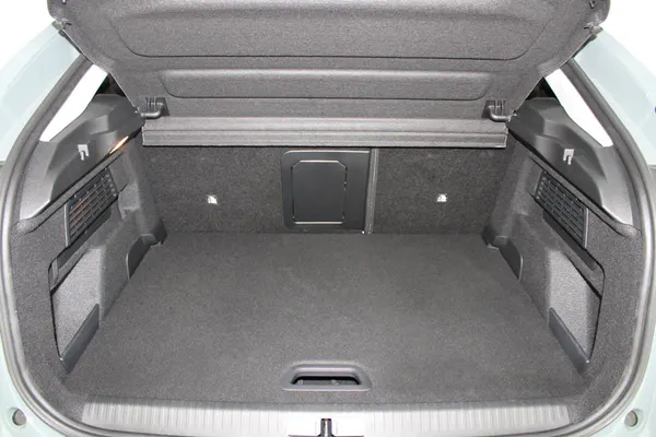 Citroen e-C4 - Photo 8