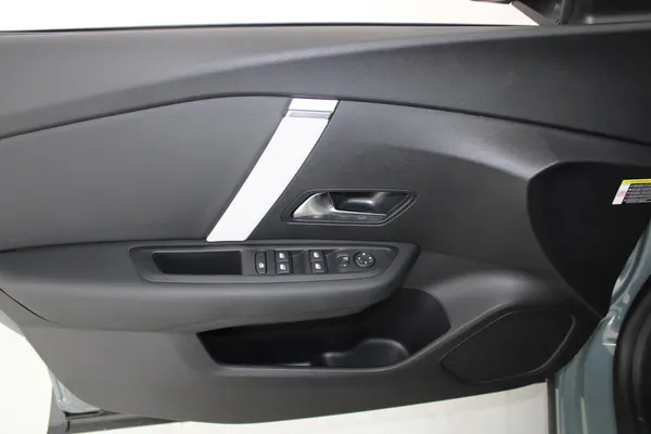 Citroen e-C4 - Photo 9