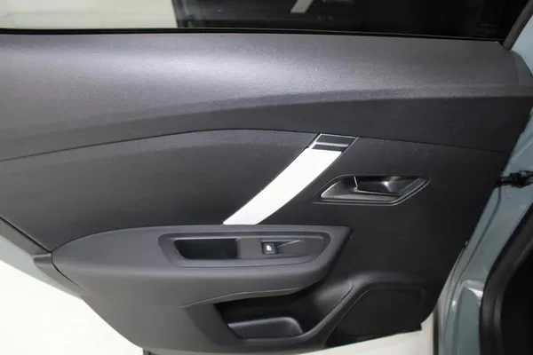 Citroen e-C4 - Photo 12