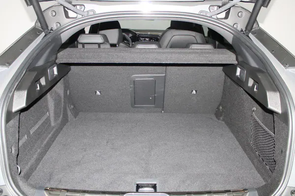 Peugeot E-408 - Photo 7