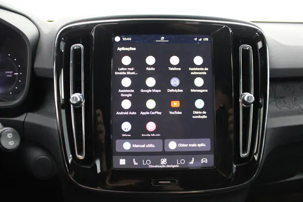Volvo XC 40 - Photo 24