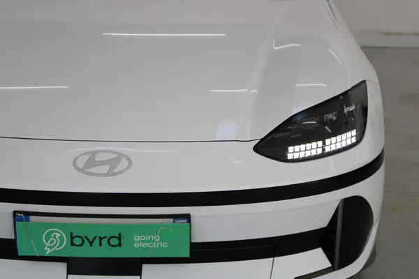 Hyundai Ioniq 6 - Photo 4