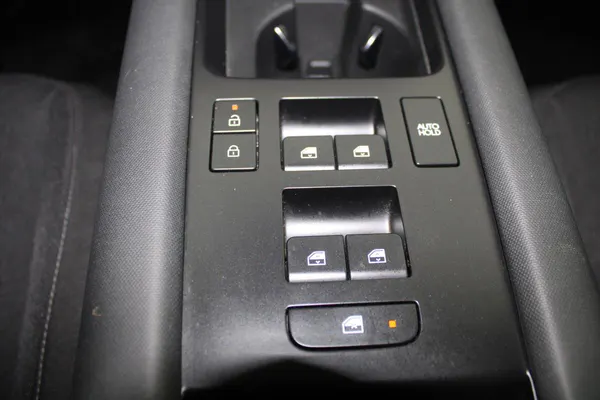 Hyundai Ioniq 6 - Photo 21