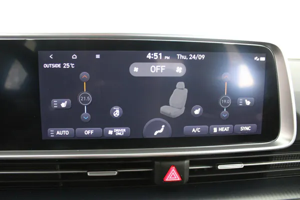 Hyundai Ioniq 6 - Photo 28