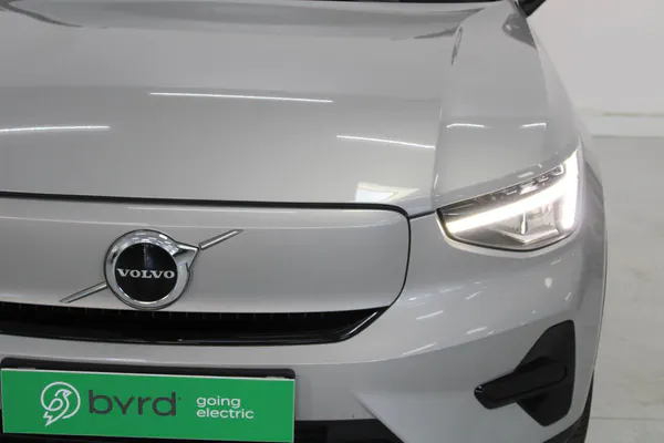 Volvo XC 40 - Photo 2