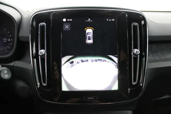 Volvo XC 40 - Photo 26