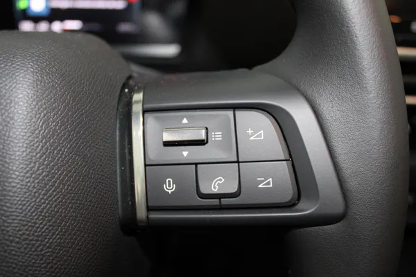 Citroen e-C4 X - Photo 15