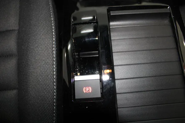 Citroen e-C4 X - Photo 20