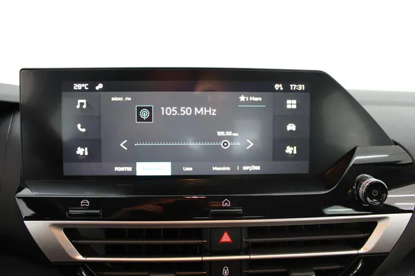 Citroen e-C4 X - Photo 23