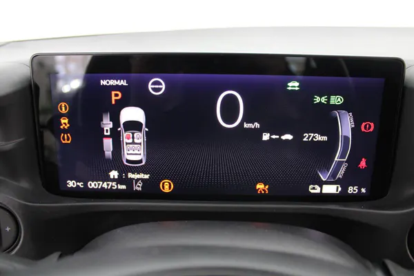 Honda e-Ny1 - Photo 22