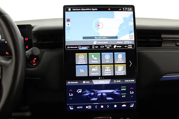Honda e-Ny1 - Photo 23