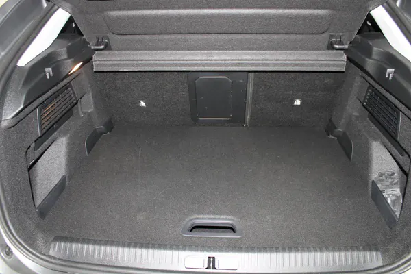 Citroen e-C4 - Photo 9