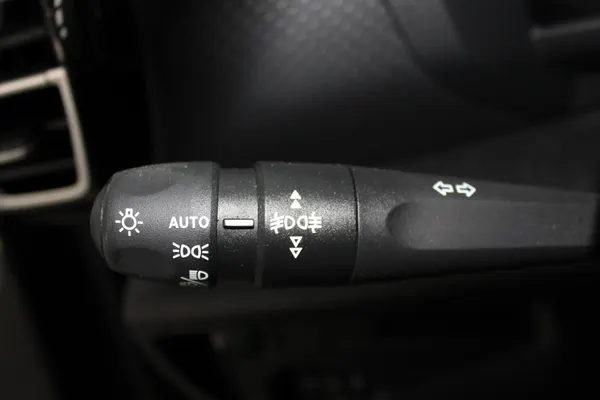 Citroen e-C4 - Photo 17