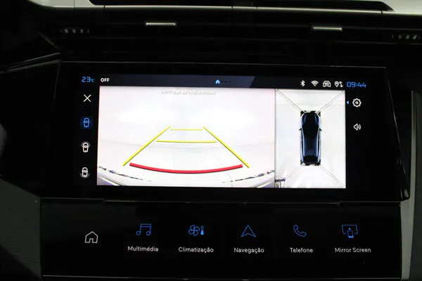 Peugeot E-408 - Photo 21