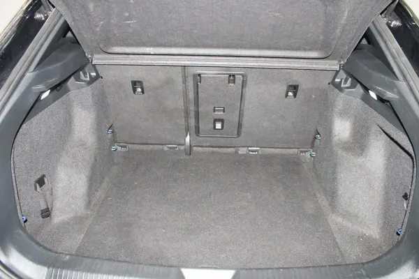 Volkswagen ID.4 - Photo 8