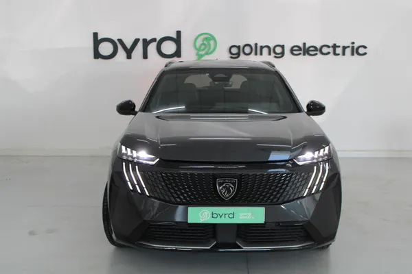 Peugeot E-5008 - Photo 2