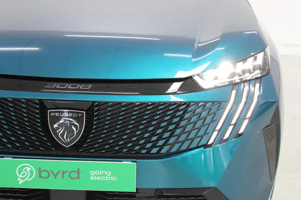 Peugeot E-3008 - Photo 4