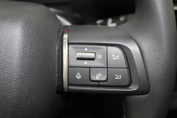 Citroen e-C4 X - Photo 15