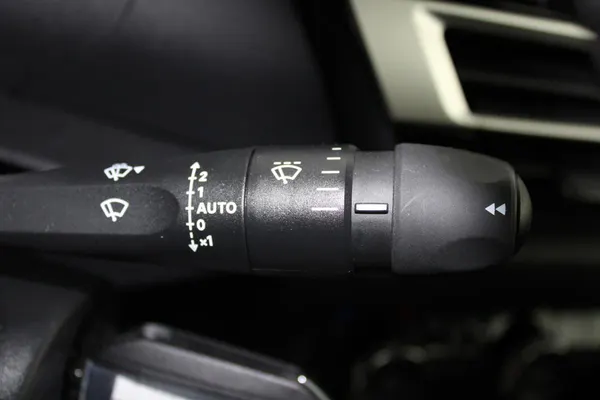 Citroen e-C4 X - Photo 17