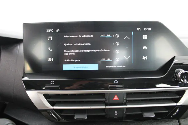 Citroen e-C4 X - Photo 24