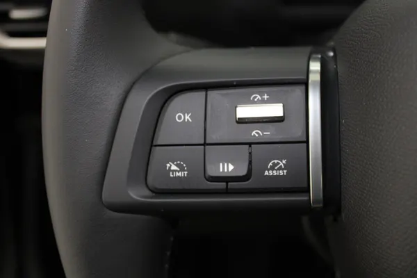 Citroen e-C4 X - Photo 15
