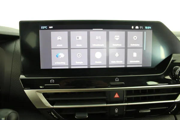 Citroen e-C4 X - Photo 25