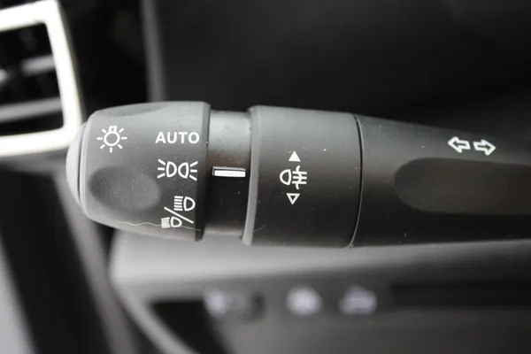 Citroen e-C4 X - Photo 16