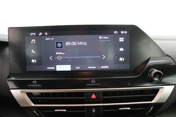 Citroen e-C4 X - Photo 21