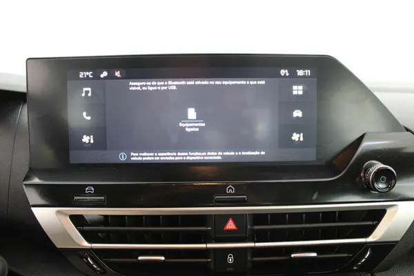 Citroen e-C4 X - Photo 22