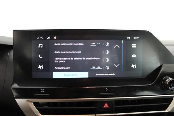 Citroen e-C4 X - Photo 25