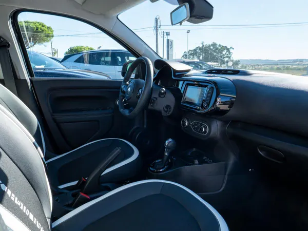Renault Twingo - Photo 17