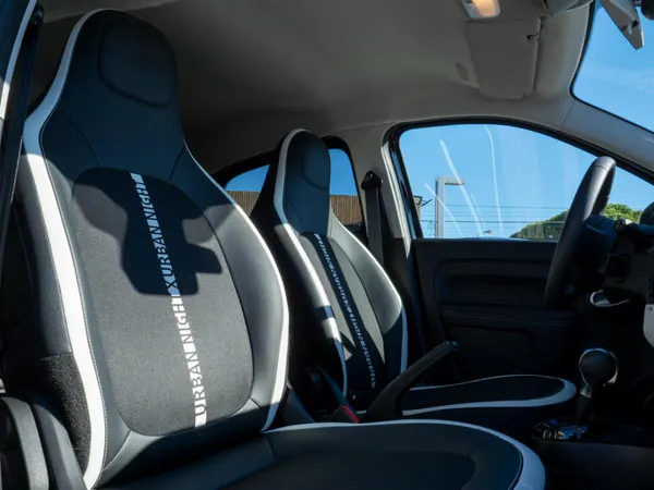 Renault Twingo - Photo 20