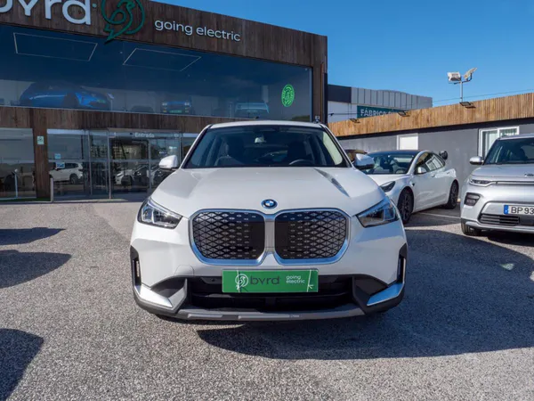 BMW iX1 - Photo 4