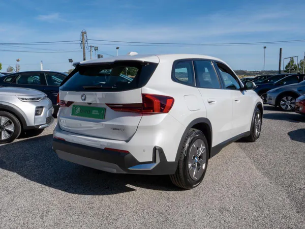 BMW iX1 - Photo 16