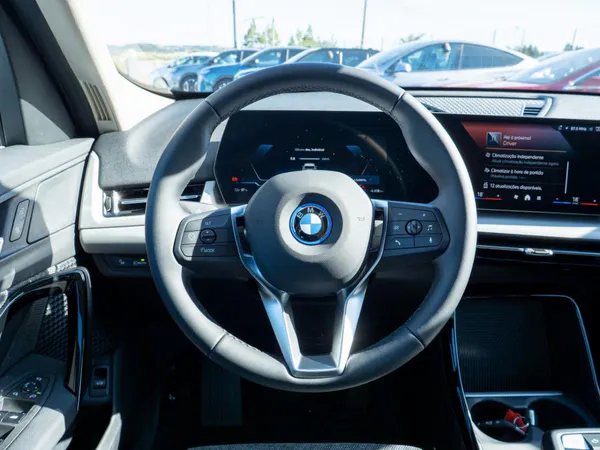 BMW iX1 - Photo 31