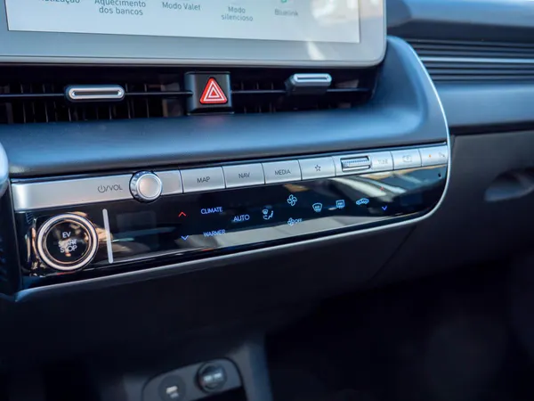 Hyundai Ioniq 5 - Photo 35