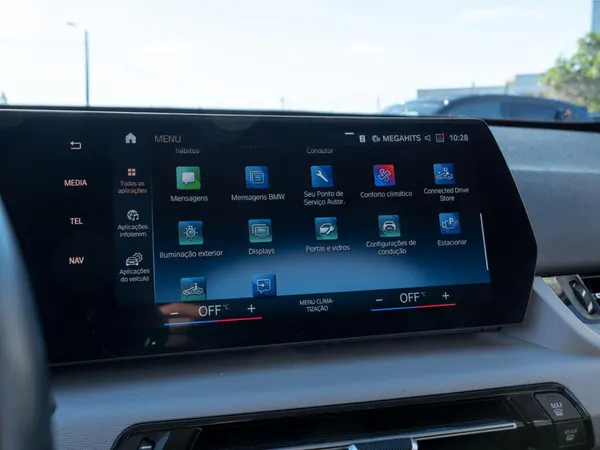 BMW iX1 - Photo 38